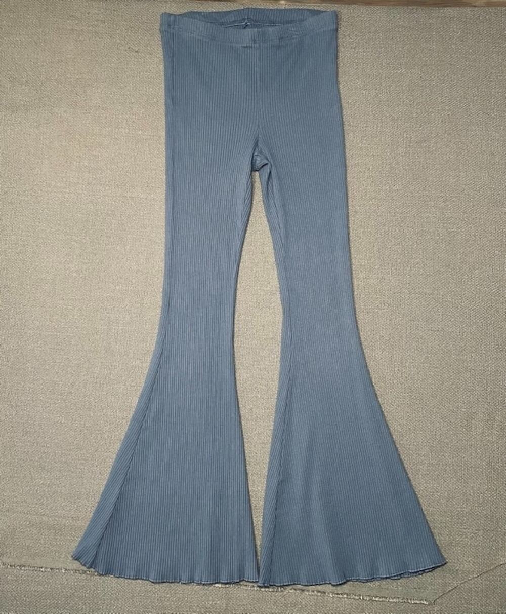 Aerie Kick-It Ribbed High Waisted Super Flare Pant In Size Medium Festival Boho